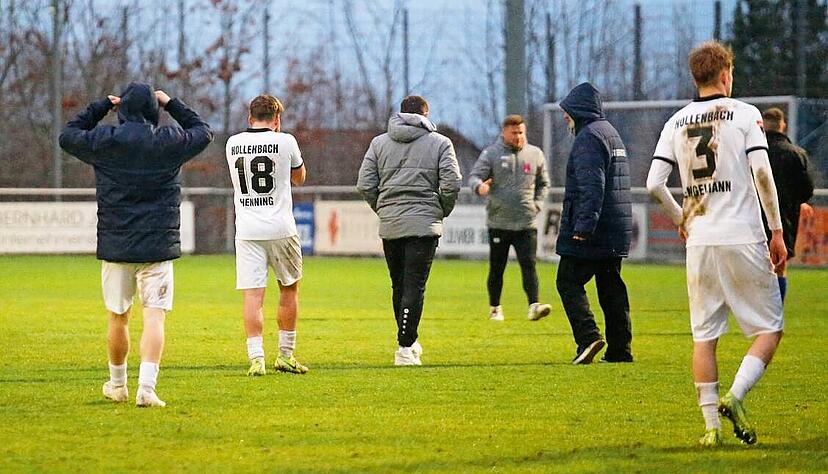 Nach zwei unn&ouml;tigen Niederlagen in Folge geht Oberligist FSV Hollenbach als 16. in die Winterpause.
Foto: Herbert Schmerbeck