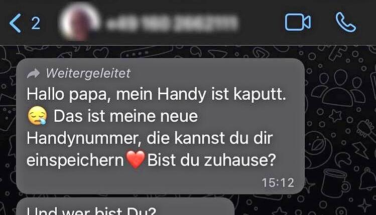 Ein an die Redaktion weitergeleiteter Chat mit Betrügern.
Foto: Screenshot