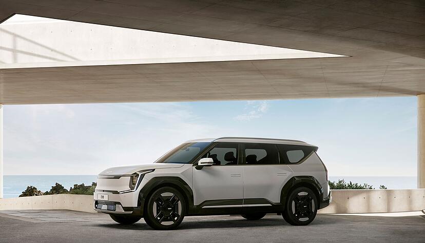 Will Kia im zweiten Halbjahr auf den Markt bringen: Das große SUV EV9. Will Kia im zweiten Halbjahr auf den Markt bringen: Das große SUV EV9.