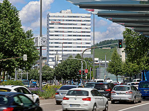 Das Kommunikationsteam der Stadt Heilbronn weist in dem Social-Media-Post auf die Abmeldem&ouml;glichkeit des Autos &uuml;ber i-Kfz hin.