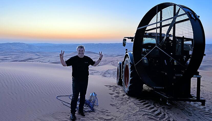 Es ist vollbracht: Spezialeffektk&uuml;nstler und zweifacher Oscar-Preistr&auml;ger Gerd Nefzer aus Schw&auml;bisch Hall nach Drehschluss von "Dune II".