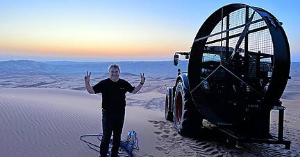 Es ist vollbracht: Spezialeffektk&uuml;nstler und zweifacher Oscar-Preistr&auml;ger Gerd Nefzer aus Schw&auml;bisch Hall nach Drehschluss von "Dune II".