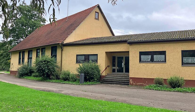 Die alte Halle soll für einen neuen "Kochertreff" weichen.