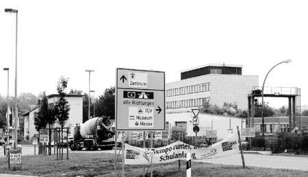Auf dem fr&uuml;heren Badenwerkareal an der Strombergstra&szlig;e in Sinsheim soll ein neuer Minimal-Einkaufsmarkt entstehen, der jetzige Markt in der Neulandstra&szlig;e wird k&uuml;nftig Penny beherbergen. (Foto: Annette Gast-Prior)