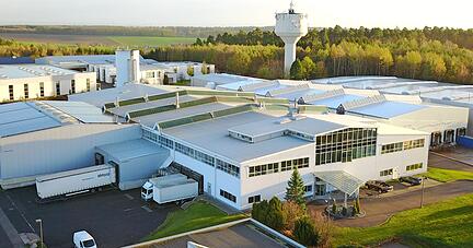 Der ehemalige LTI-Standort Osterburken war bis 2019 die Produktion der Stadtmüller GmbH. Nun hat EBM-Papst diesen Geschäftsbereich Schutzgitter von LTI mit 130 Mitarbeitern übernommen.
Foto: privat Der ehemalige LTI-Standort Osterburken war bis 2019 die Produktion der Stadtmüller GmbH. Nun hat EBM-Papst diesen Geschäftsbereich Schutzgitter von LTI mit 130 Mitarbeitern übernommen.
Foto: privat