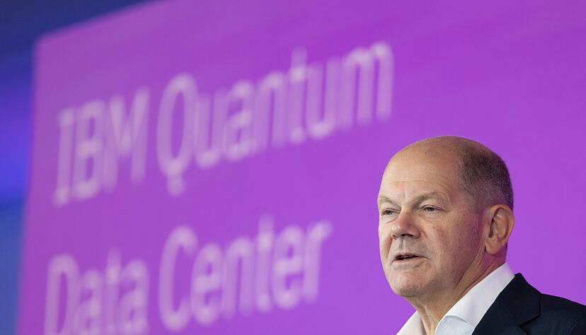 Quantencomputer sind aus Sicht von Bundeskanzler Olaf Scholz eine wichtige Zukunftstechnologie. Quantencomputer sind aus Sicht von Bundeskanzler Olaf Scholz eine wichtige Zukunftstechnologie.