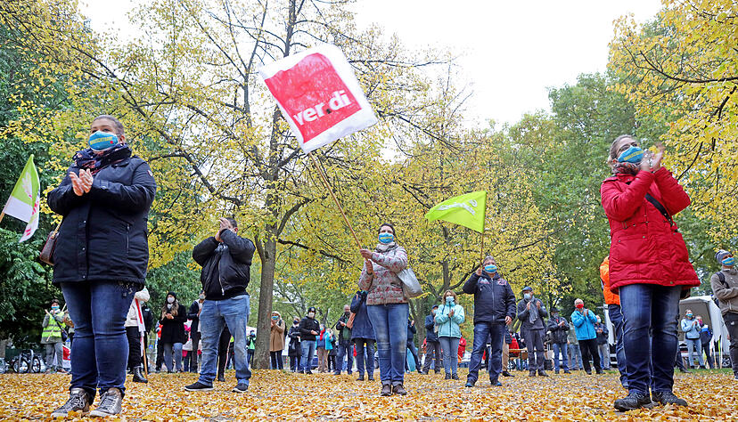 Mitarbeiter des öffentlichen Dienstes streiken in Heilbronn Mitarbeiter des öffentlichen Dienstes streiken in Heilbronn