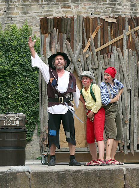 Premiere von R&auml;uber Hotzenplotz auf Burg Stettenfels