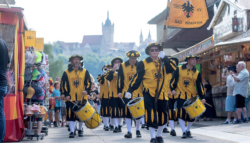 Für Besucher des Bad Wimpfener Talmarkts heißt es 2024 wieder sechs Tage Vergnügen pur.
