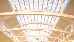 Die Stuttgarter Markthalle wurde im Jugendstil nach den Plänen des Architekten Martin Elsässer gebaut und 1914 eingeweiht.Foto: Picture Alliance/Arco Images