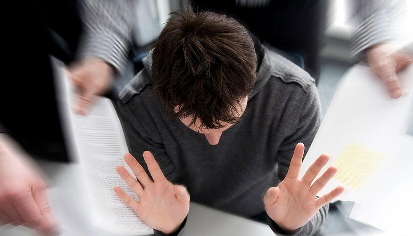 «Kannst du mal eben ...?» Wer die Erfahrung gemacht hat, dass Leistung Anerkennung mit sich bringt, sagt eher «Ja». «Kannst du mal eben ...?» Wer die Erfahrung gemacht hat, dass Leistung Anerkennung mit sich bringt, sagt eher «Ja».