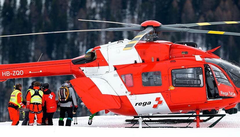 Skirennfahrerin Michelle Gisin wurde am Donnerstag per Hubschrauber geborgen.