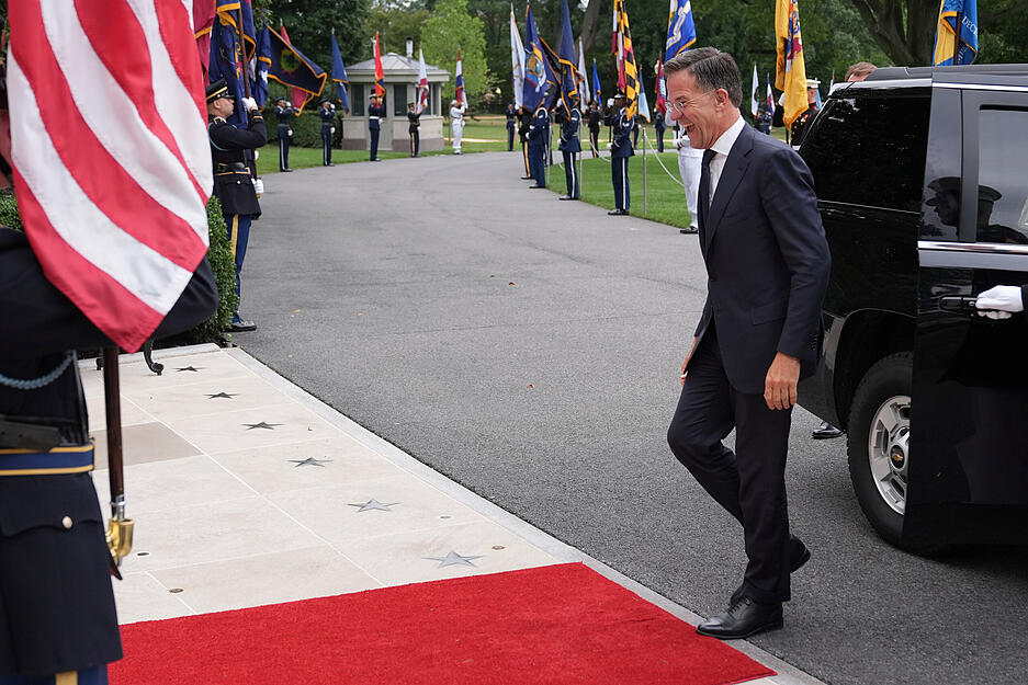 NATO-Generalsekret&auml;r Mark Rutte wird dem Treffen auch beiwohnen.