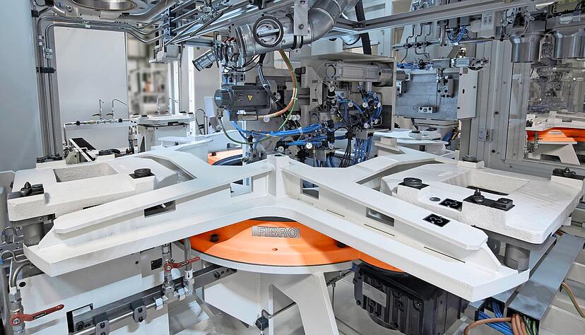 In Weinsberg fertigt Fibro Rundtische für den Werkzeugmaschinenmarkt. Doch aufgrund der schwierigen Marktsituation liefert der Bereich seit Jahren Verluste. In Weinsberg fertigt Fibro Rundtische für den Werkzeugmaschinenmarkt. Doch aufgrund der schwierigen Marktsituation liefert der Bereich seit Jahren Verluste.