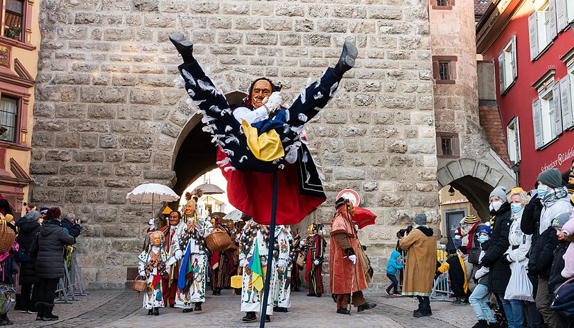 Mit Rosen hat der Rosenmontag nichts zu tun. (Archivbild)