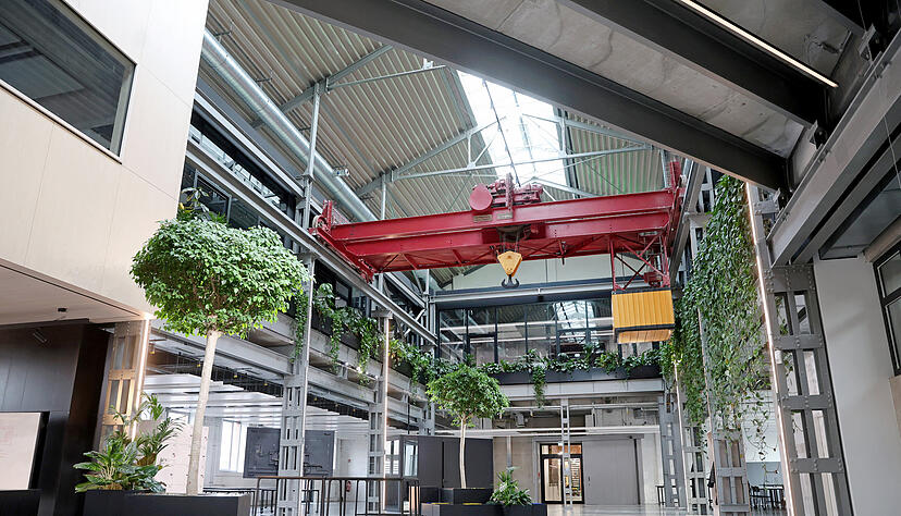 Die ehemalige Maschinenfabrik Weipert ist saniert. Jetzt wird sie von TUM und 42 Heilbronn genutzt.
