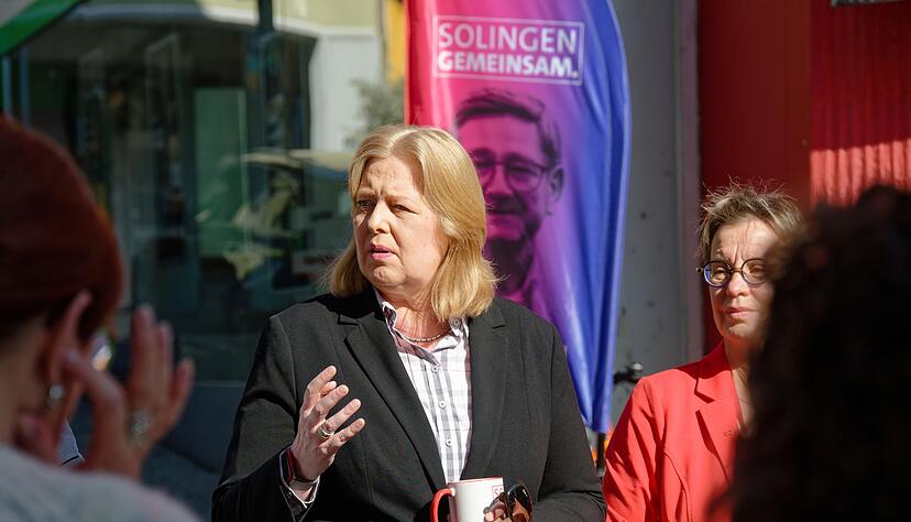 Wie Friedrich Merz war auch Bundesarbeitsministerin Bärbel Bas (SPD) dieses Wochenende im NRW-Kommunalwahlkampf unterwegs.