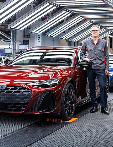 Die Mannschaft von Werkleiter Fred Schulze hat am Audi-Standort Neckarsulm in den ersten drei Quartalen mehr als 144.000 Autos produziert. Die Mannschaft von Werkleiter Fred Schulze hat am Audi-Standort Neckarsulm in den ersten drei Quartalen mehr als 144.000 Autos produziert.