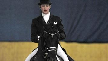 Dressurreiter Rath zeigt sich in Mühlen mit seinem neuen «Wunderrappen».