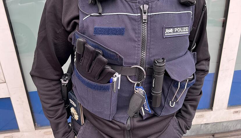 Als Lea ihre Uniform bekam, war das ein besonderer Moment für die 25-Jährige. Als Lea ihre Uniform bekam, war das ein besonderer Moment für die 25-Jährige.