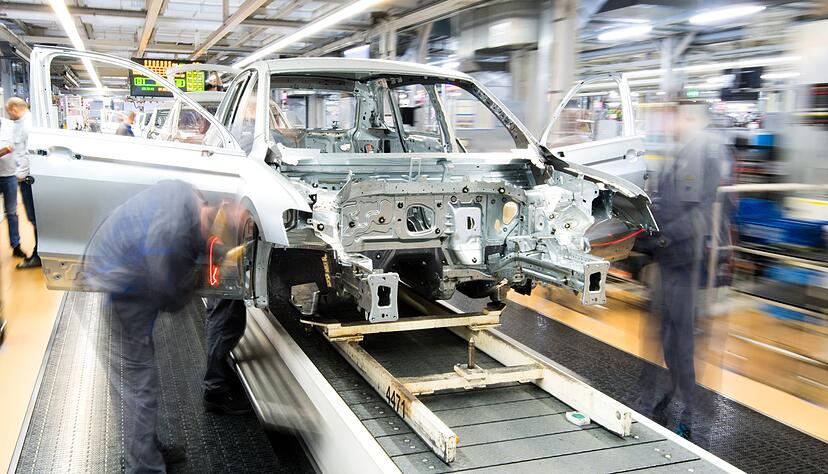 Die Arbeitslosenzahlen steigen in der Regel über den Sommer, weil Unternehmen vor den Ferien weniger einstellen und Ausbildungsverhältnisse enden. (Archivbild) Die Arbeitslosenzahlen steigen in der Regel über den Sommer, weil Unternehmen vor den Ferien weniger einstellen und Ausbildungsverhältnisse enden. (Archivbild)