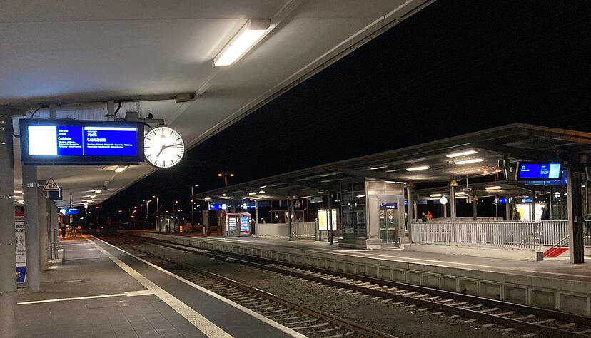 Der erneute Streik der Gewerkschaft Deutscher Lokomotivführer (GDL) im Personenverkehr hat am Mittwochmorgen begonnen.