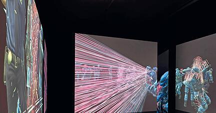Das Kunstmuseum Stuttgart beschäftigt sich mit künstlerischen Perspektiven auf Künstliche Intelligenz: Hito Steyerl, "SocialSim", 2020.
Foto: Achim Kukulies