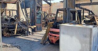 Stahlteile knicken wie Streichhölzer um Stahlteile knicken wie Streichhölzer um