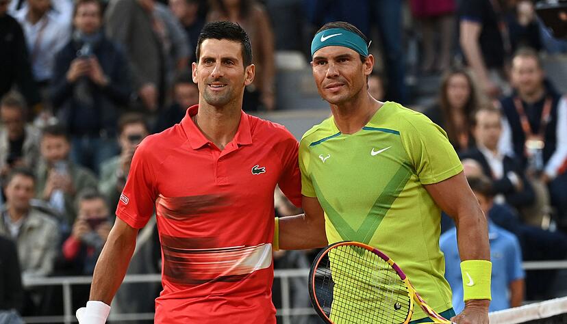 Novak Djokovic (l) und Rafael Nadal sind zwei von sechs Stars beim Show-Turnier in Saudi-Arabien. Novak Djokovic (l) und Rafael Nadal sind zwei von sechs Stars beim Show-Turnier in Saudi-Arabien.