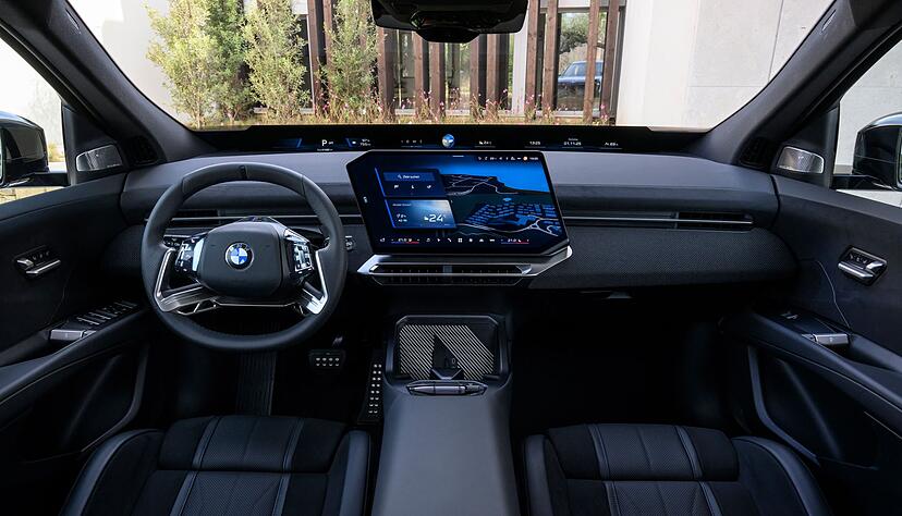 Moderner Kommandostand: Ob einem alle Details auch gefallen, muss am Ende jeder selbst f&uuml;r sich entscheiden.