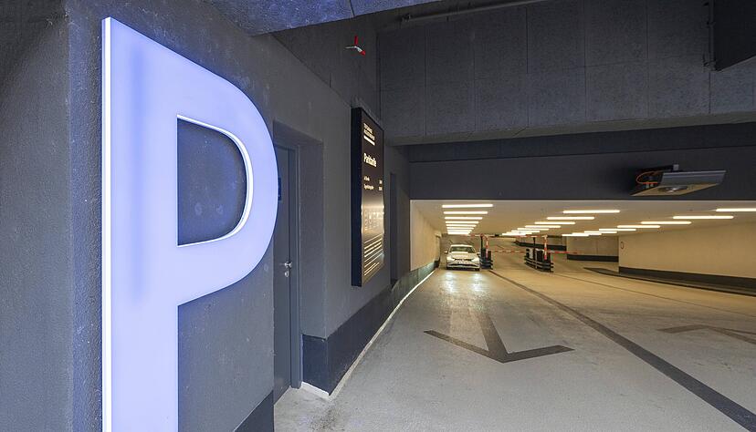 Parken kann eine teure Angelegenheit sein. Wie sieht es mit den Tarifen in Heilbronn im Vergleich mit anderen Städten aus? Parken kann eine teure Angelegenheit sein. Wie sieht es mit den Tarifen in Heilbronn im Vergleich mit anderen Städten aus?