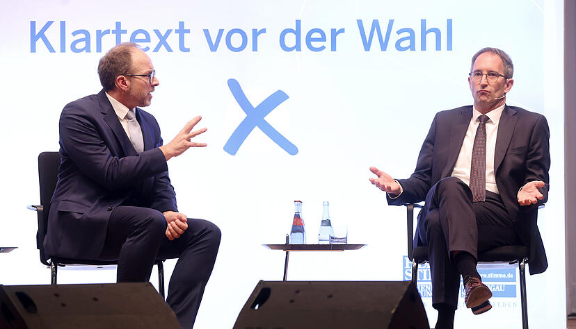 Klartext: Christian Schultz (links) und Amtsinhaber Sebastian Frei beantworten Fragen zu Bad Rappenaus Politik der kommenden acht Jahre.
Foto: Ralf Seidel Klartext: Christian Schultz (links) und Amtsinhaber Sebastian Frei beantworten Fragen zu Bad Rappenaus Politik der kommenden acht Jahre.
Foto: Ralf Seidel