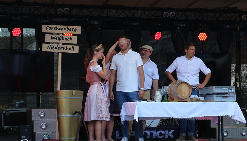 Erfolgreiche Premiere in Weißbach: Kochertaler Weinsommer begeistert Besucher