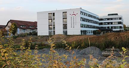 Im Hohenloher Krankenhaus laufen die Vorbereitungen für die Corona-Impfungen auf Hochtouren. Foto: Archiv/Reichert