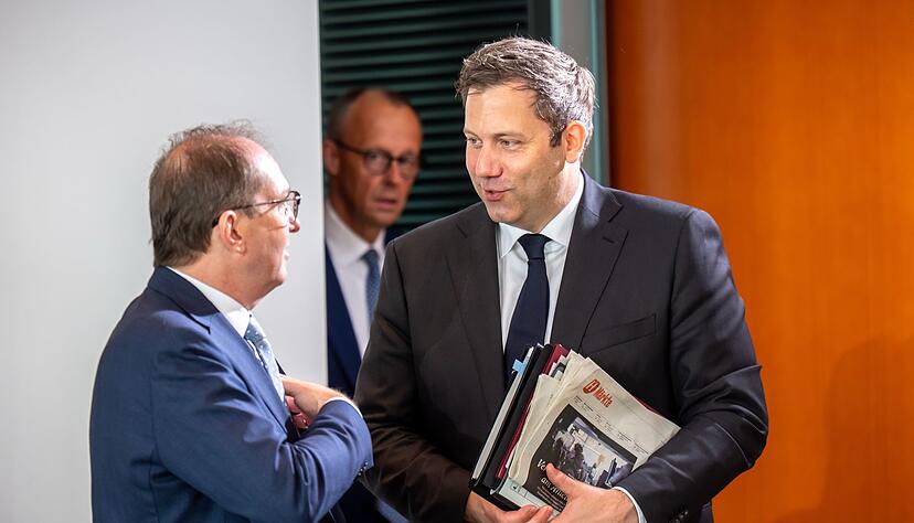 Bundesinnenminister Alexander Dobrindt (CSU) hat diese Woche erneut eine Reform ins Kabinett gebracht.