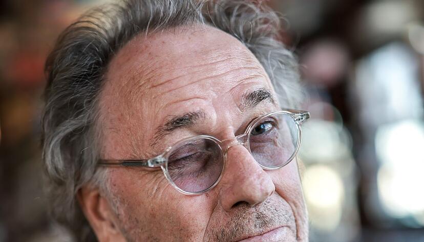 Die Karriere des Entertainers ist schwer zu überblicken. Eines aber zieht sich durch die Vita: Humor. Die Karriere des Entertainers ist schwer zu überblicken. Eines aber zieht sich durch die Vita: Humor.