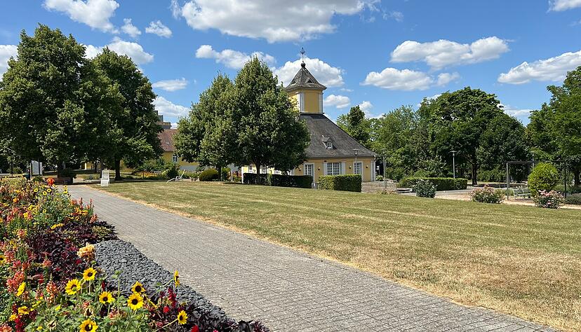 Der Gemeinderat hat am Donnerstag mehrheitlich zugestimmt, das Kurcafé schnellstmöglich zu sanieren. Der Gemeinderat hat am Donnerstag mehrheitlich zugestimmt, das Kurcafé schnellstmöglich zu sanieren.
