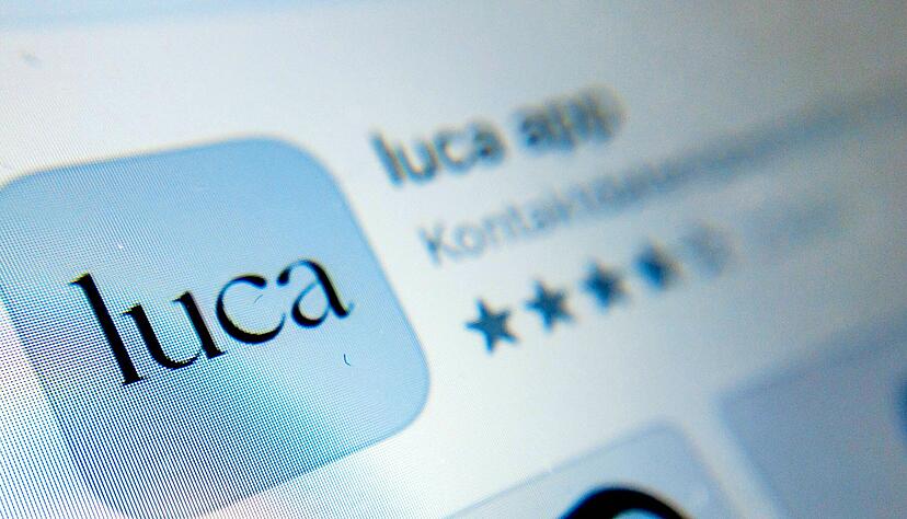 Das Sozialministerium Baden-Württemberg denkt darüber nach, den Vertrag mit der Firma, die die Luca-App entwickelt hat, nicht zu verlängern.
Foto:dpa Das Sozialministerium Baden-Württemberg denkt darüber nach, den Vertrag mit der Firma, die die Luca-App entwickelt hat, nicht zu verlängern.
Foto:dpa