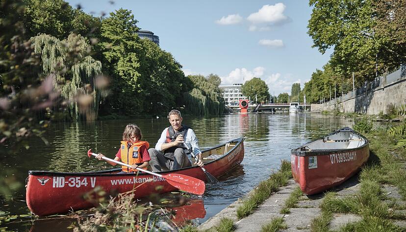 Beim Tourismus-Aktionstag kann man am Samstag unter anderem ausprobieren, wie es sich auf dem Neckar paddeln lässt. Beim Tourismus-Aktionstag kann man am Samstag unter anderem ausprobieren, wie es sich auf dem Neckar paddeln lässt.