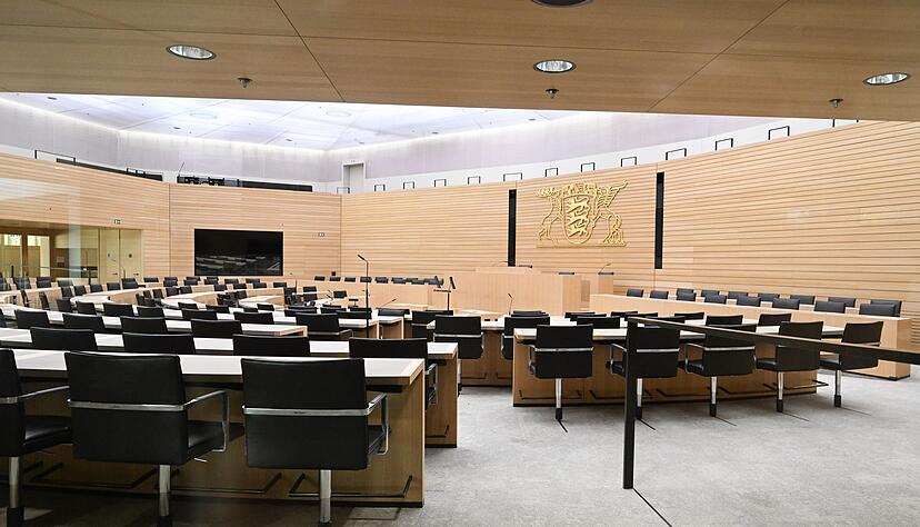 Der Skandal hat den Landtag schockiert - nun ist Sommerpause im Plenum.