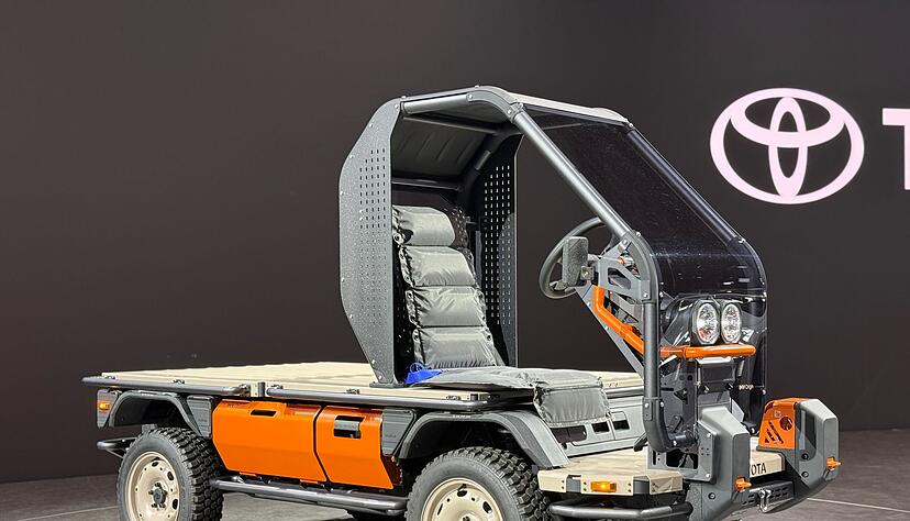 Fahrzeug aus dem Baukasten: Der IMV Origin von Toyota ist nur ein Grundgerüst und kann von den Kunden individuell auf- und ausgebaut werden. Fahrzeug aus dem Baukasten: Der IMV Origin von Toyota ist nur ein Grundgerüst und kann von den Kunden individuell auf- und ausgebaut werden.