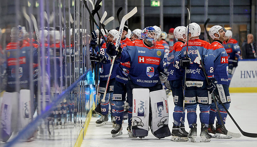Die Heilbronner Falken haben sich bereits im Heimspiel gegen die Lindau Islanders sich von ihren Fans verabschiedet.