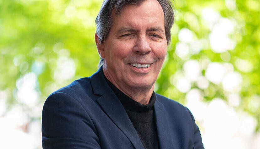 Jörg Lesser ist politischer Geschäftsführer der Partei "Die Partei" in Baden-Württemberg. Jörg Lesser ist politischer Geschäftsführer der Partei "Die Partei" in Baden-Württemberg.