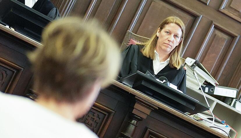 Isabel Hildebrandt ist die Vorsitzende Richterin in diesem Verfahren.