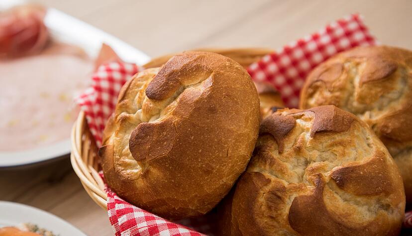 Die Öko-Tester fanden in ihrem Test drei Viertel aller Aufbackbrötchen zum Reinbeißen. Die Öko-Tester fanden in ihrem Test drei Viertel aller Aufbackbrötchen zum Reinbeißen.