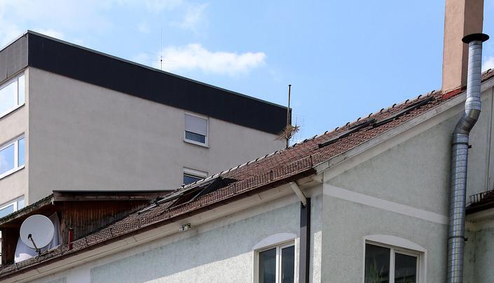 Zusammengestellt von Archiv und Dokumentation der Heilbronner Stimme
Die Ditib-Moschee an der Weinsberger Straße in Heilbronn wird bald dem architektonisch wertigen Neubau eines Kultur- und Gebetshauses weichen. Baustart ist für 2016 geplant. Zusammengestellt von Archiv und Dokumentation der Heilbronner Stimme
Die Ditib-Moschee an der Weinsberger Straße in Heilbronn wird bald dem architektonisch wertigen Neubau eines Kultur- und Gebetshauses weichen. Baustart ist für 2016 geplant.