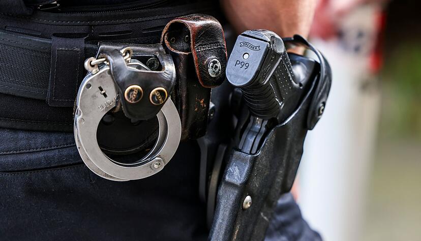 Der 27-J&auml;hrige wurde nach der mutma&szlig;lichen Attacke festgenommen und kam noch am selben Tag in Untersuchungshaft. (Symbolbild)