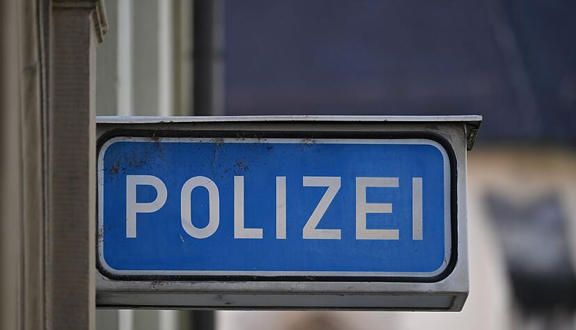 Zur Unfallursache wird nun ermittelt. (Symbolbild) Zur Unfallursache wird nun ermittelt. (Symbolbild)