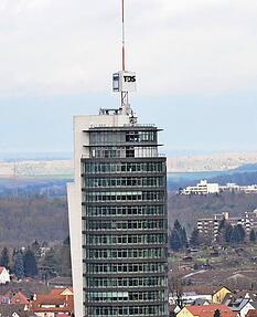 Der TDS-Turm ist bereits verkauft, nun hat auch das noch dort ansässige Unternehmen einen neuen Eigner. Foto: Archiv Der TDS-Turm ist bereits verkauft, nun hat auch das noch dort ansässige Unternehmen einen neuen Eigner. Foto: Archiv