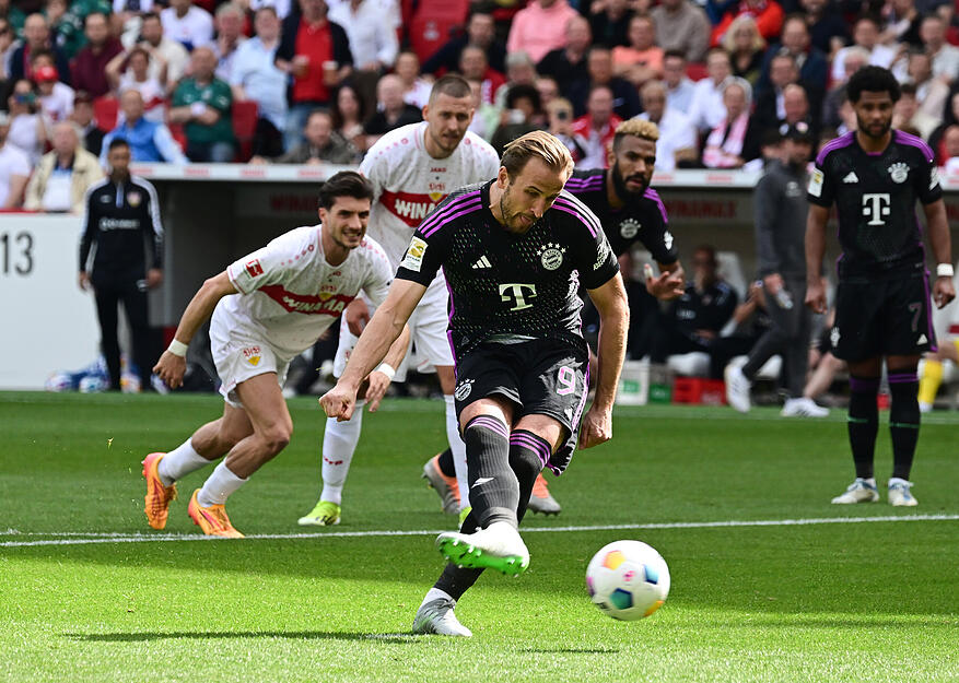 VfB Stuttgart im Topspiel gegen den FC Bayern München